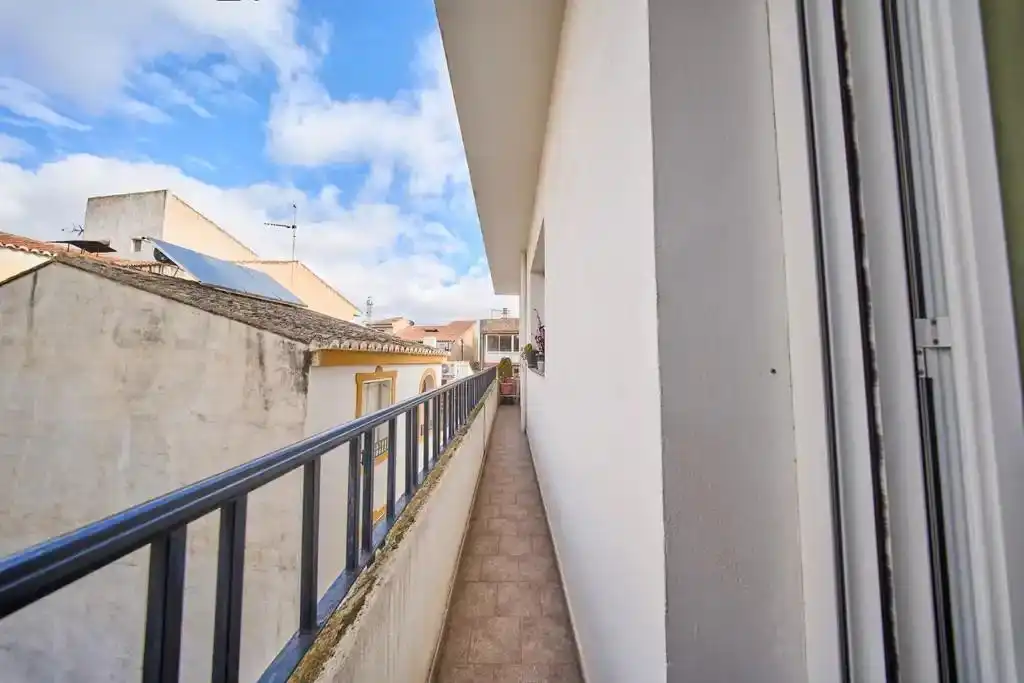 Terrassa de Pis en venda en Baza amb Calefacció i Balcó