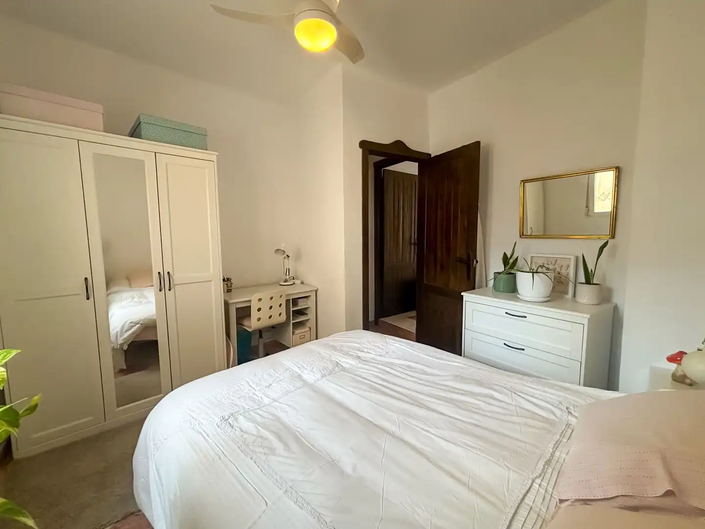 Dormitori de Casa o xalet en venda en Loja amb Aire condicionat, Calefacció i Terrassa