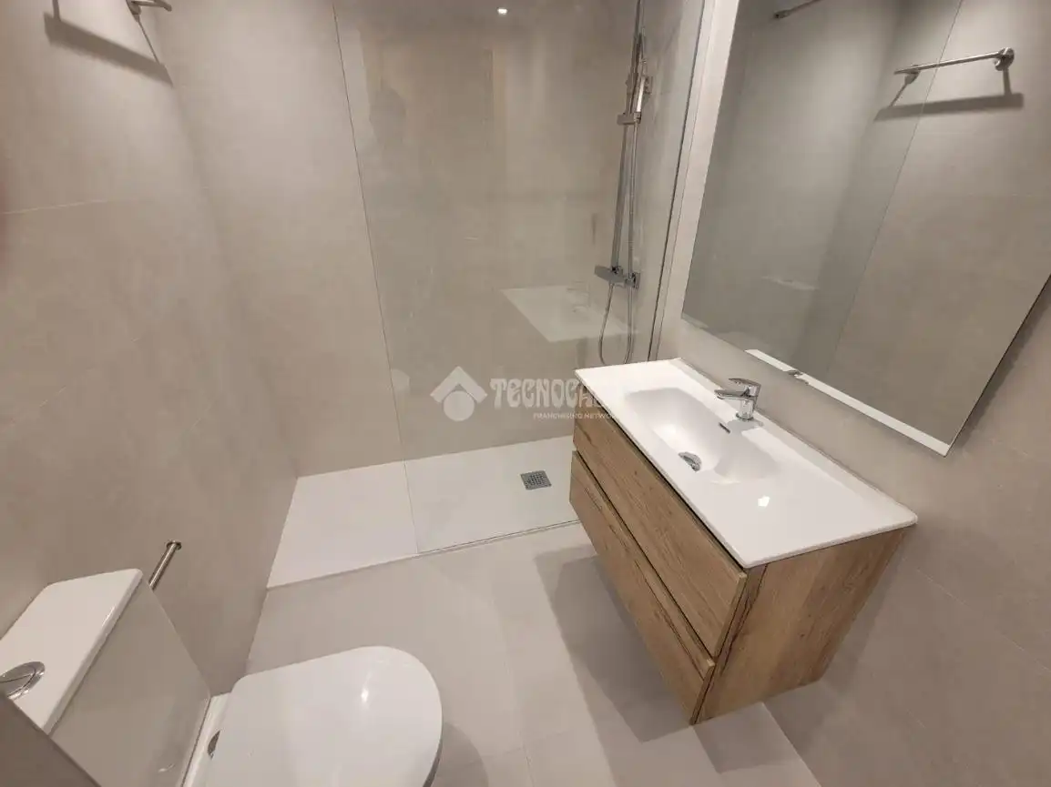 Baño de Piso en venta en Zaragoza