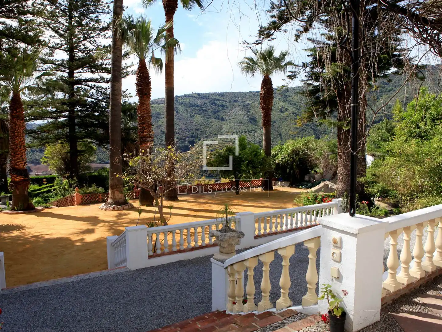 Vista exterior de Finca rústica en venta en Otívar con Aire acondicionado, Jardín privado y Terraza