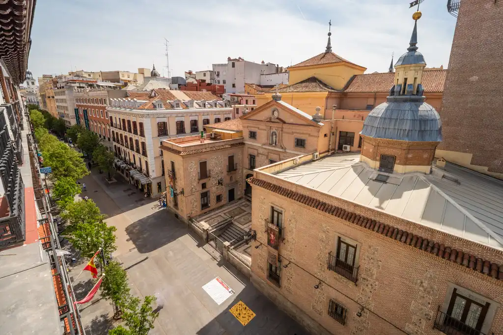 Exterior view of Flat for rent in Madrid  with Air Conditioner, Heating and Balcony