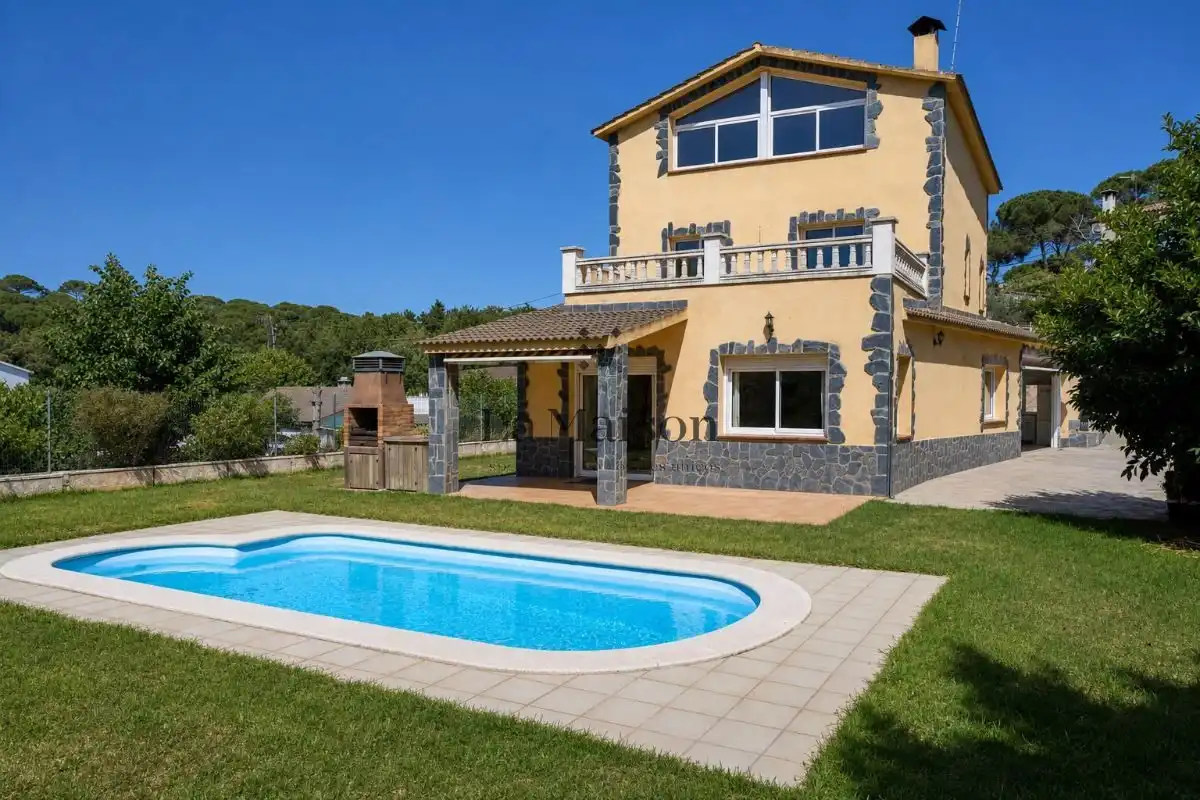 House with garden for sale in Carrer de Les Agudes, imagen 5
