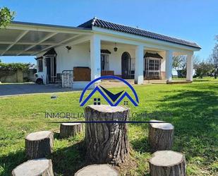 Exterior view of House or chalet for sale in Sanlúcar de Barrameda  with Heating, Private garden and Swimming Pool