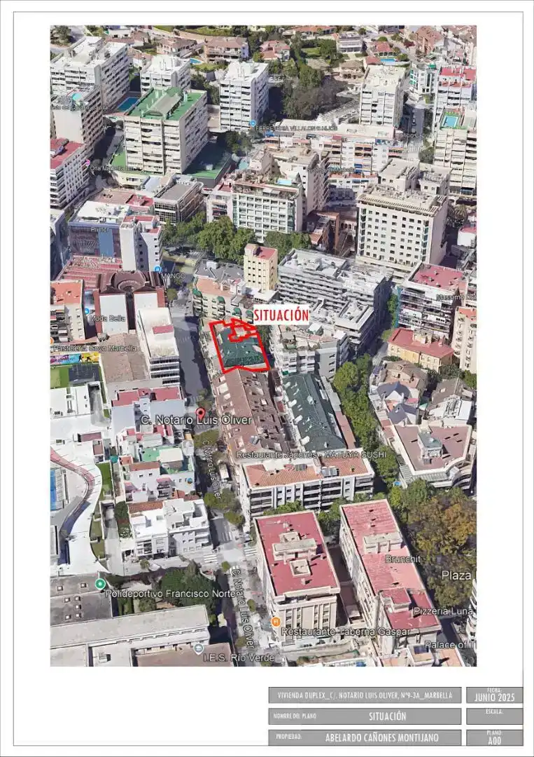 Vista exterior de Àtic en venda en Marbella amb Aire condicionat i Balcó