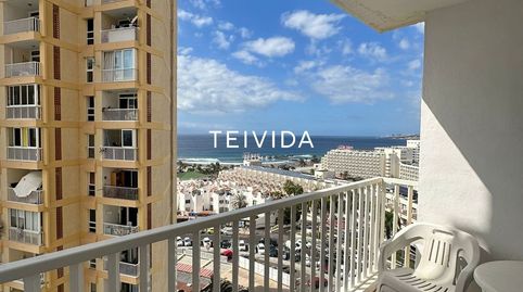 Foto 2 de Piso en venta en Avenida Rafael Puig Lluvina, Playa de las Américas, Arona