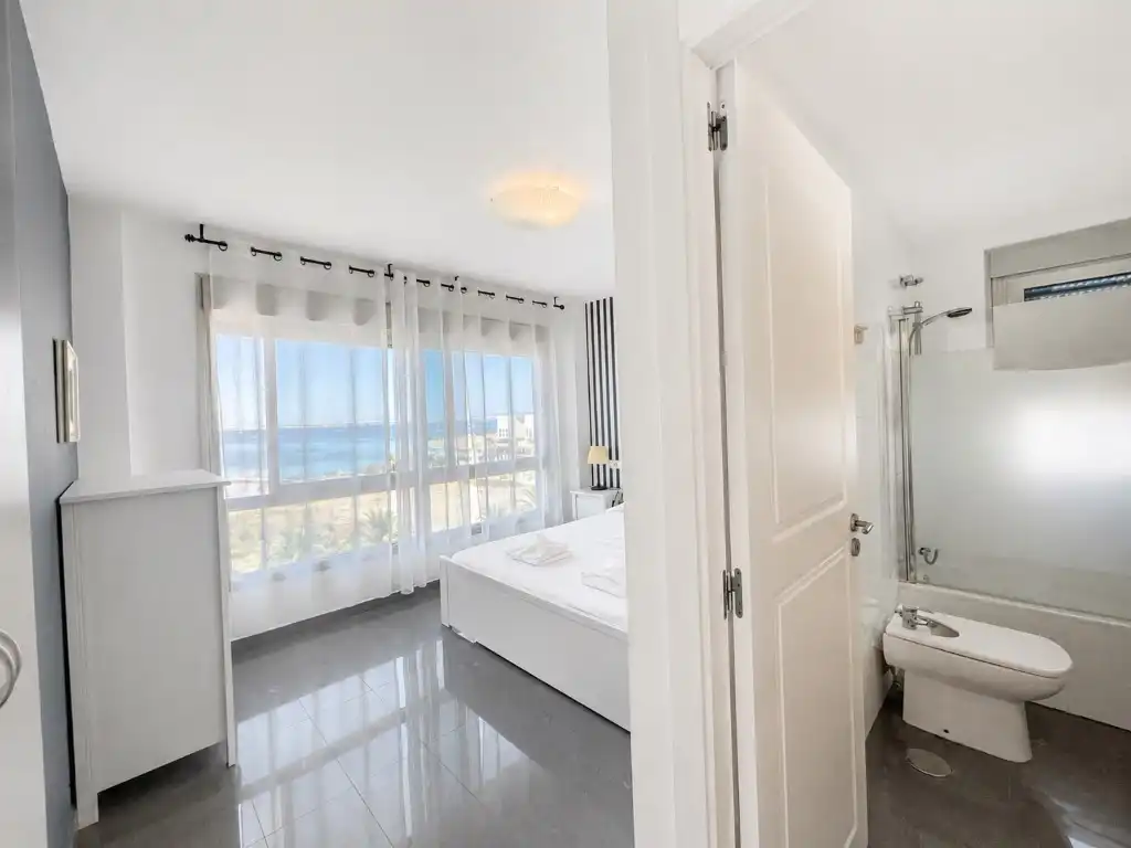 Apartamento con piscina en venta en Calle Urb Veneziola (Manga), imagen 11