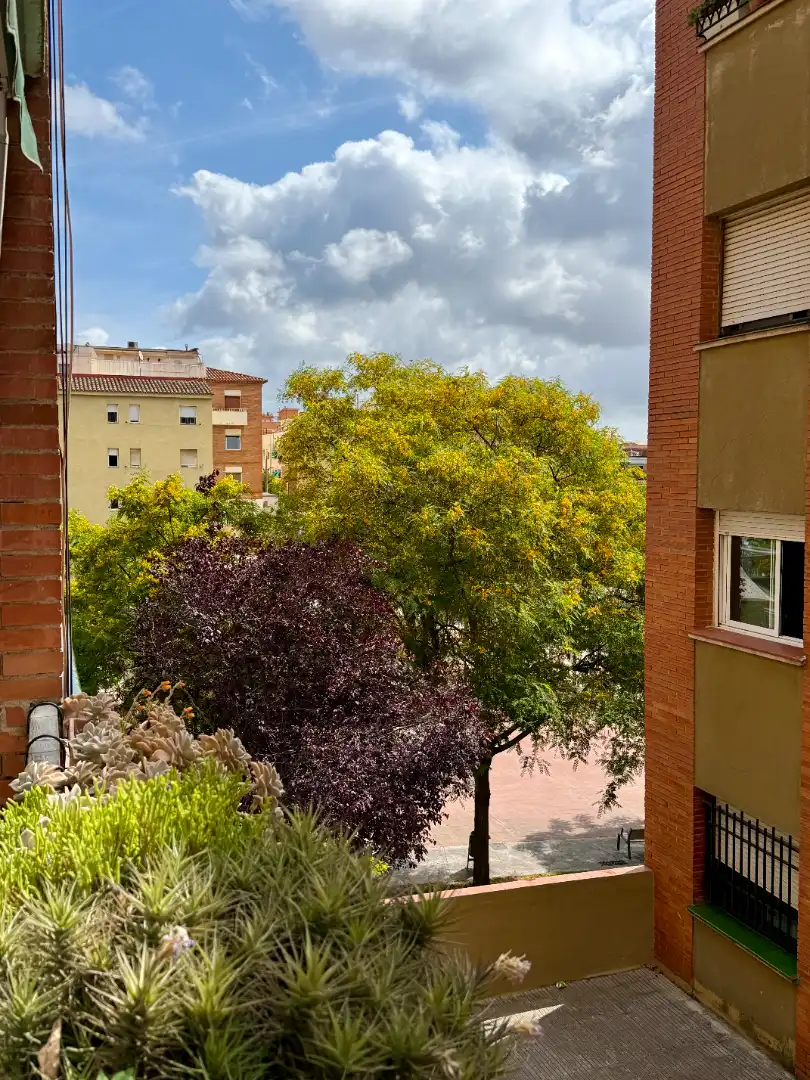 Vista exterior de Piso en venta en Barcelona con Aire acondicionado, Calefacción y Parquet