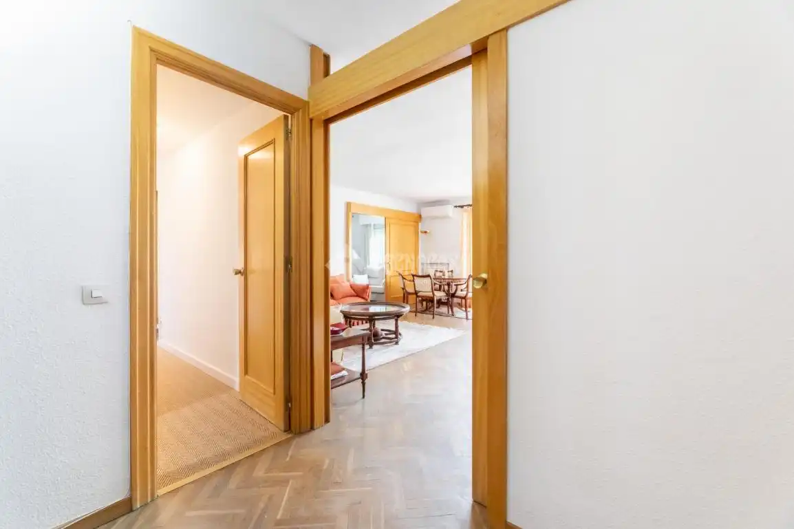Flat for sale in Majadahonda  with Terrace