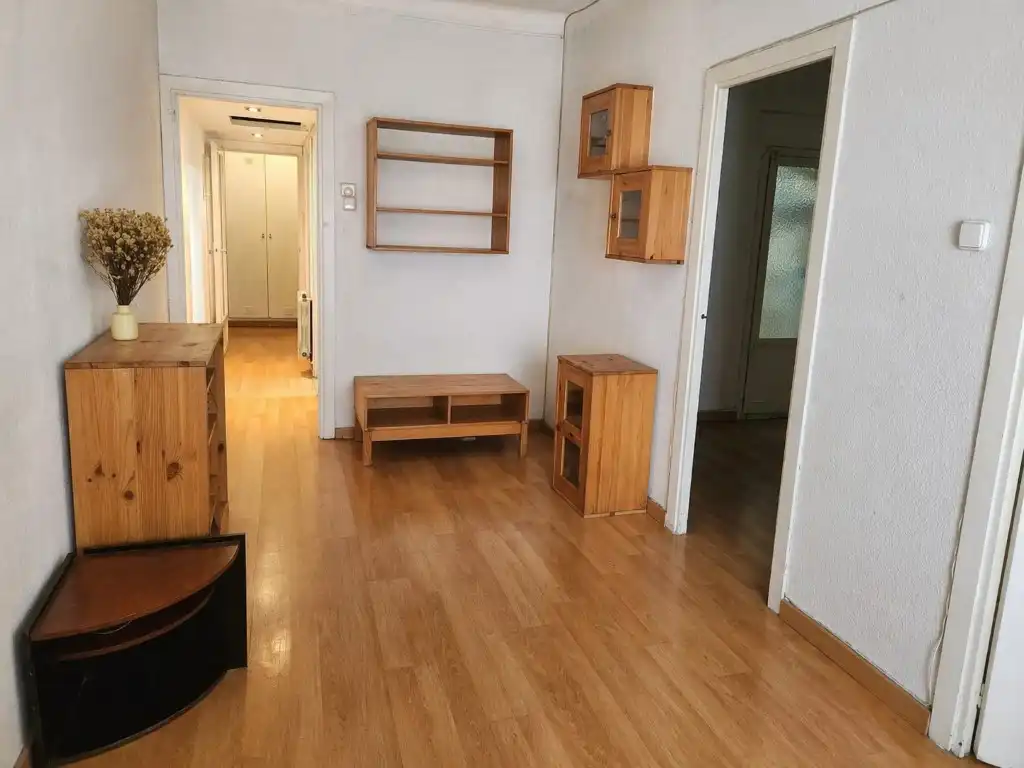 Sala de estar de Piso en venta en  Barcelona Capital con Balcón