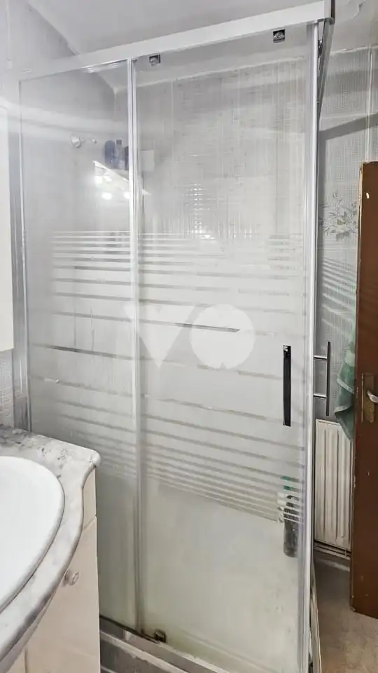 Bathroom of Flat for sale in Madrid  with Heating and Furnished