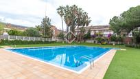 Swimming pool of House or chalet for sale in Esplugues de Llobregat  with Air Conditioner, Heating and Private garden