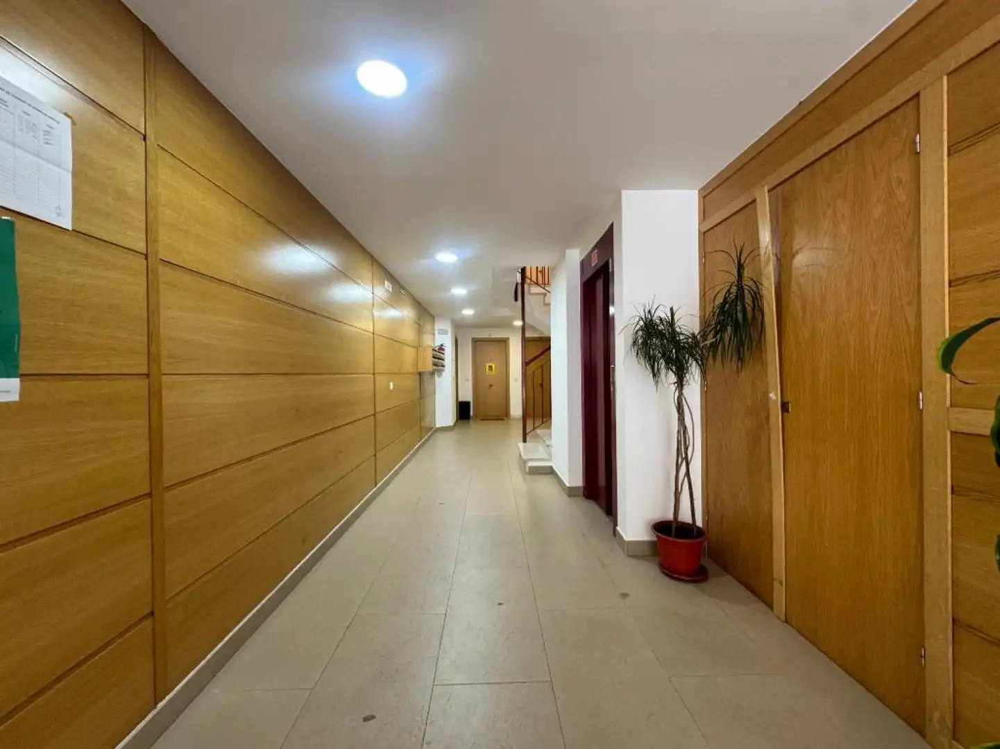 Piso en venta en Los Corrales de Buelna  con Calefacción, Parquet y Terraza