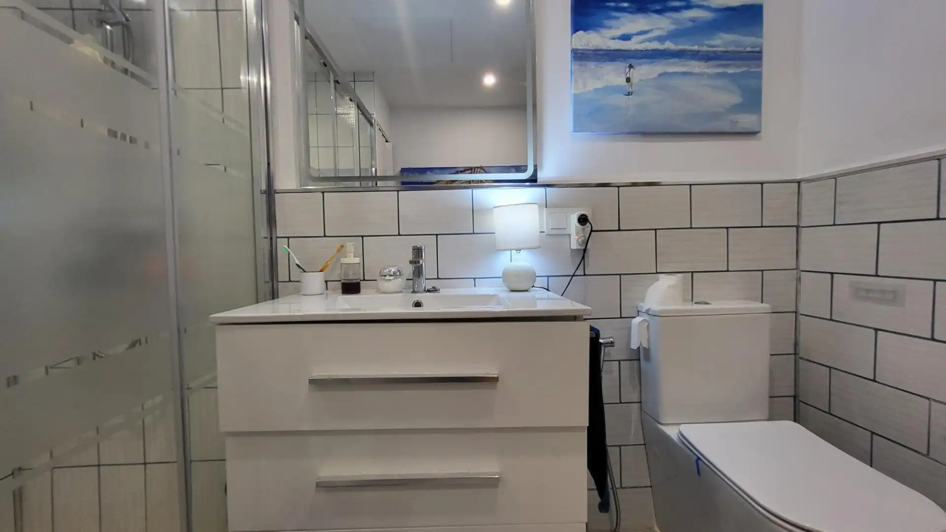 Baño de Apartamento en venta en Marbella con Aire acondicionado, Calefacción y Trastero