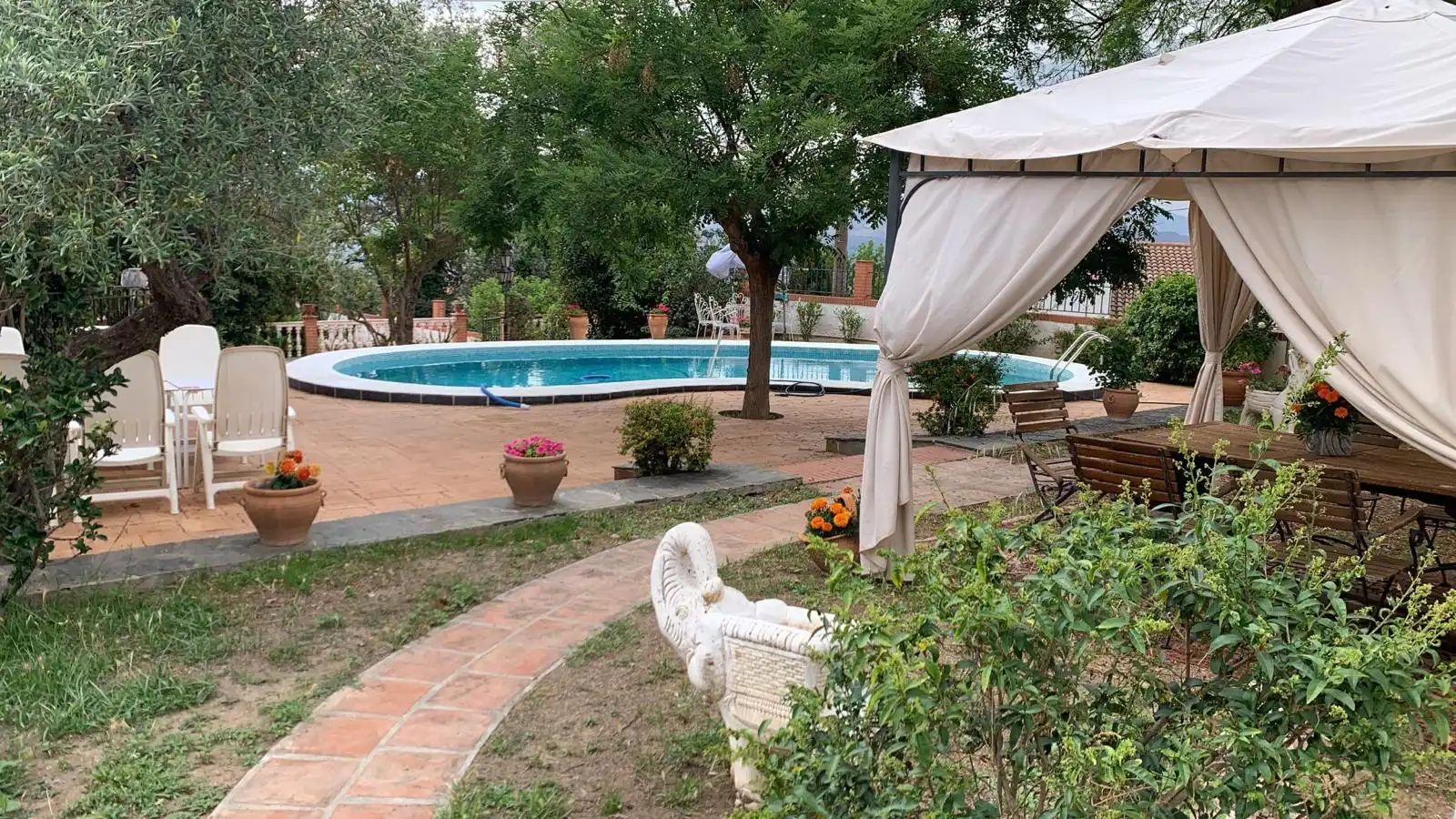 Jardín de Casa o chalet en venta en Alhaurín El Grande con Jardín privado, Terraza y Piscina