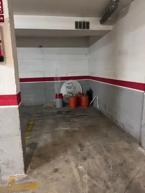 Parkplatz zum Verkauf in Carrer Rosalí Rovira, imagen 4