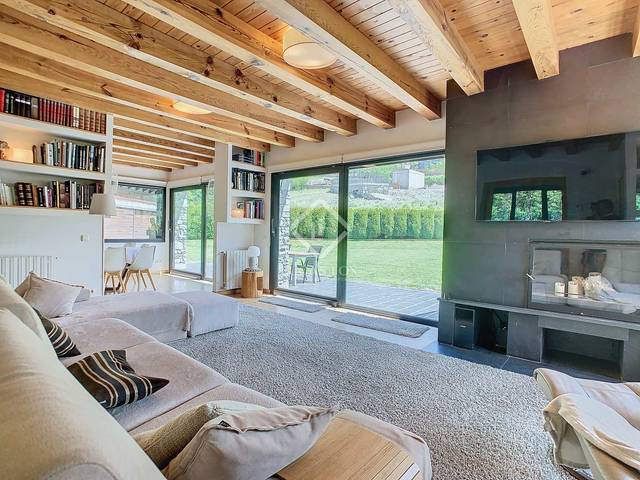 Casa-chalet en Venta en Coll d'Ordino