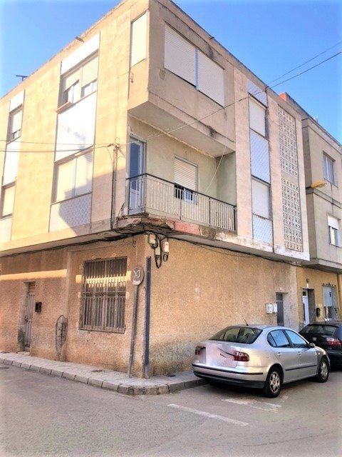 Vista exterior de Pis en venda en Orihuela