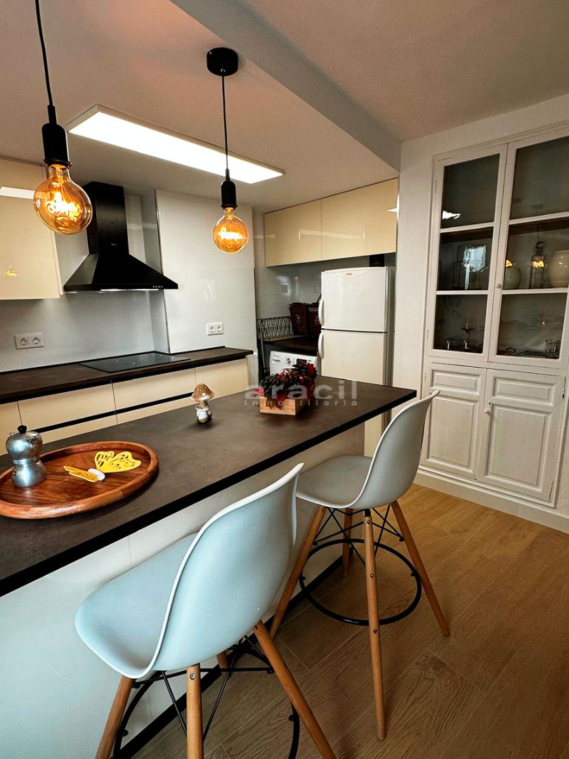 Kitchen of Flat for sale in Alcoy / Alcoi  with Air Conditioner, Furnished and Balcony