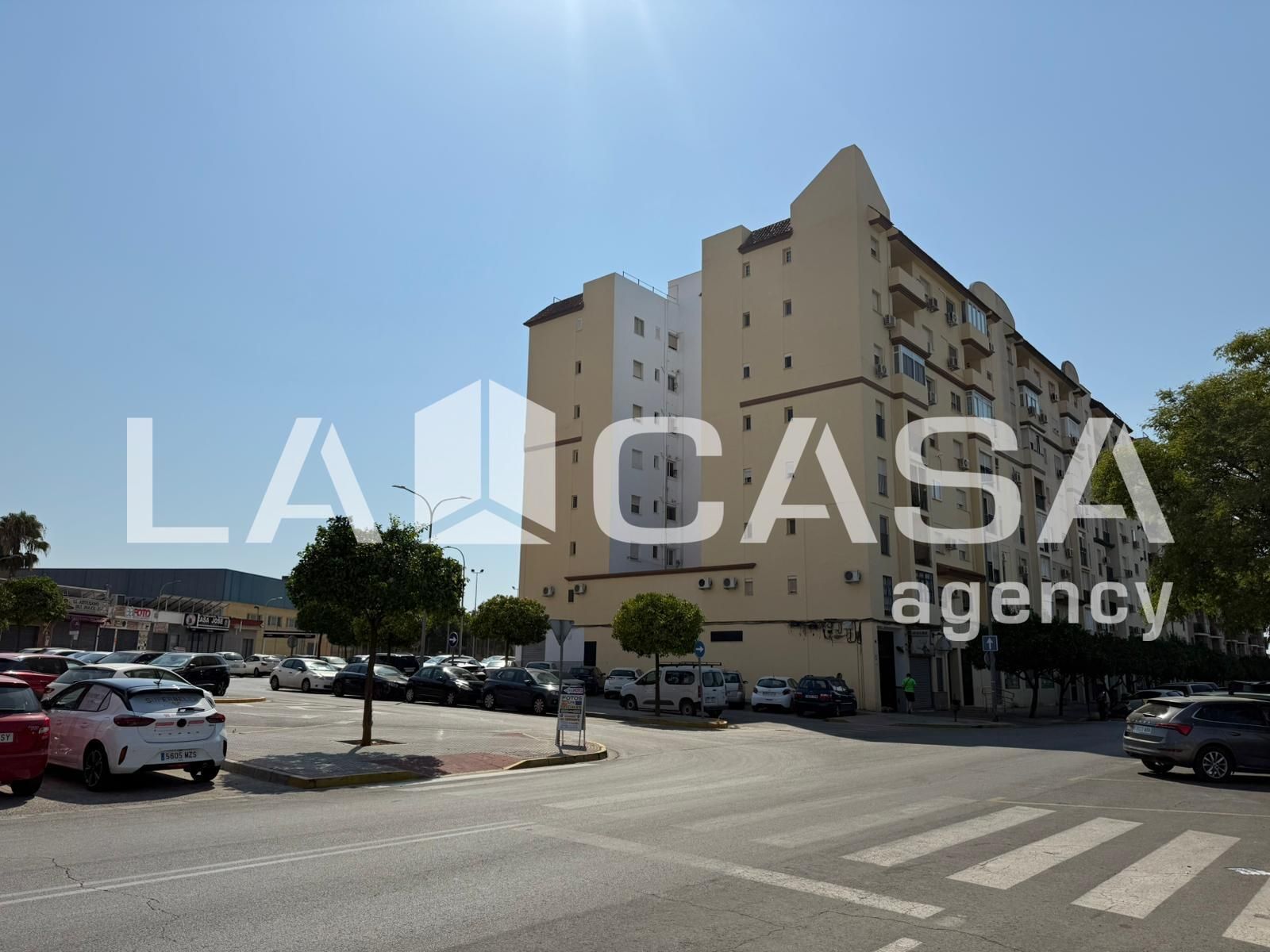 Exterior view of Flat for sale in Montequinto  with Terrace