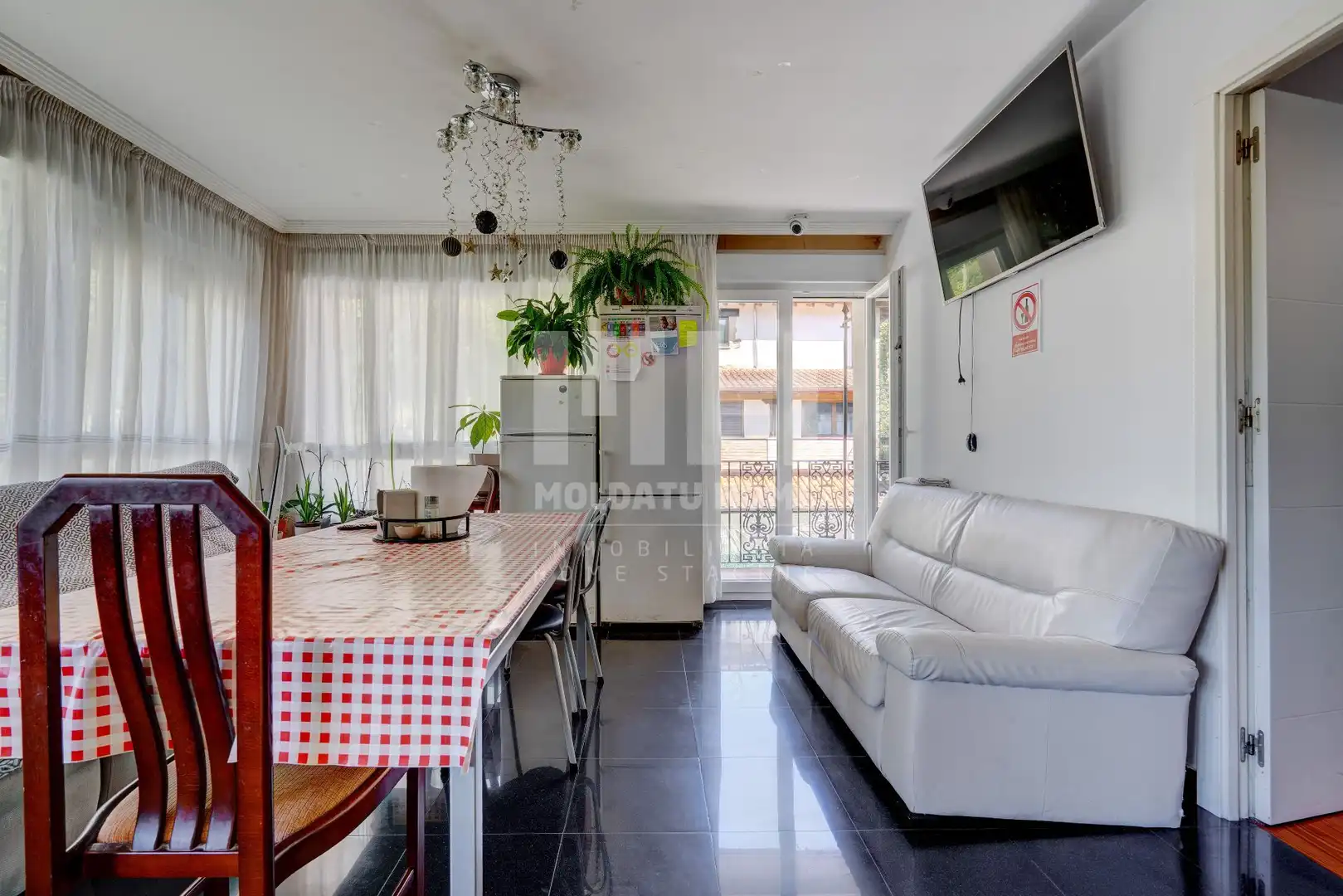 Sala d'estar de Edifici en venda en Lezo