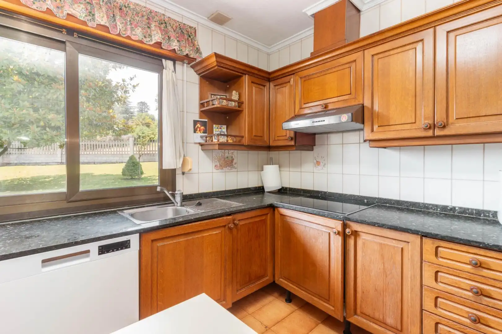 Detached house with garden for sale in Camino La rolleta 18, imagen 44