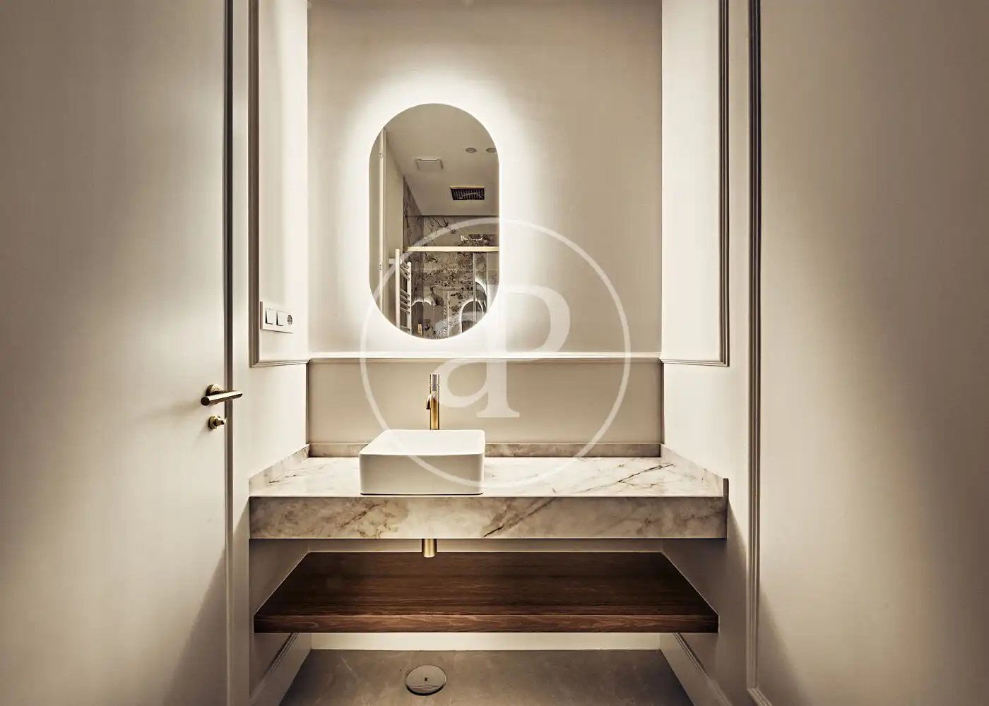 Baño de Piso en venta en Madrid con Aire acondicionado, Calefacción y Amueblado