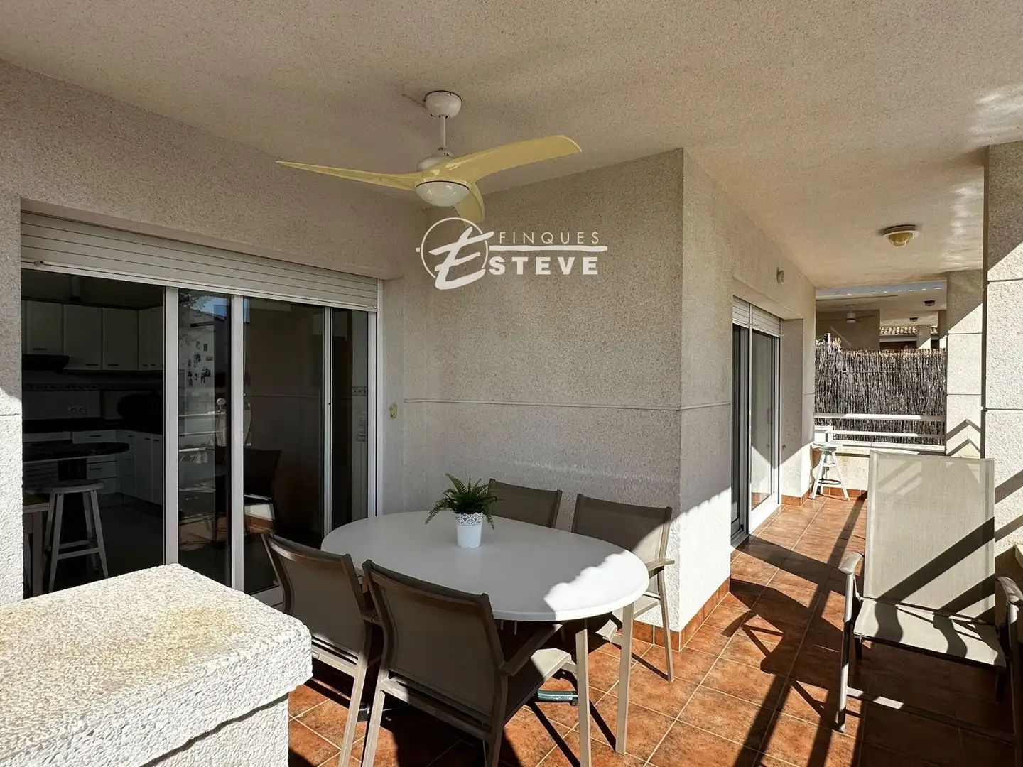 Terraza de Casa o chalet de alquiler en Calafell con Piscina y Amueblado