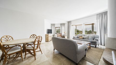 Foto 3 von Wohnungen zur Miete in Guadalmina Alta, Marbella