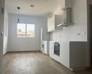 Kitchen of Flat to rent in Málaga Capital  with Air Conditioner, Washing machine and Microwave