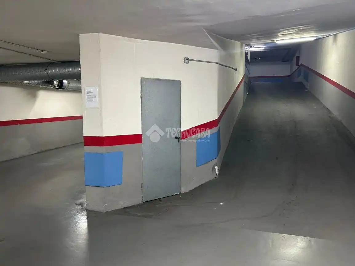 Parking de Garaje en venta en Almería