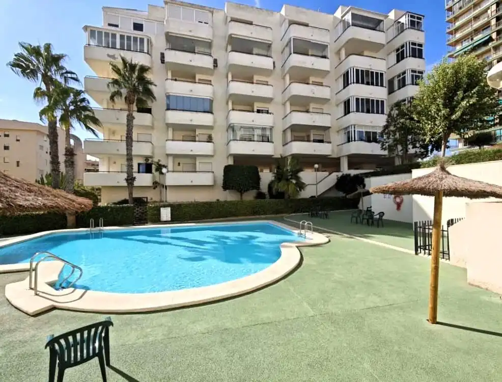 Planta baixa de lloguer a Calle Calle de la Coruña, Los Arenales del Sol