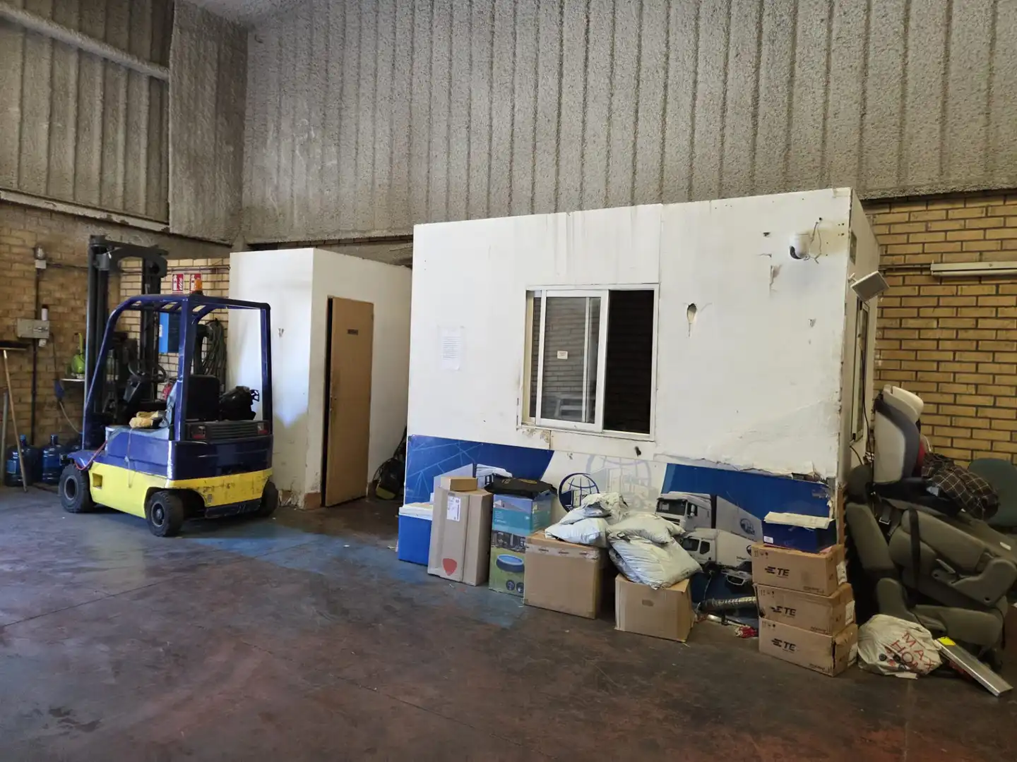 Nau industrial de lloguer en Los Barrios
