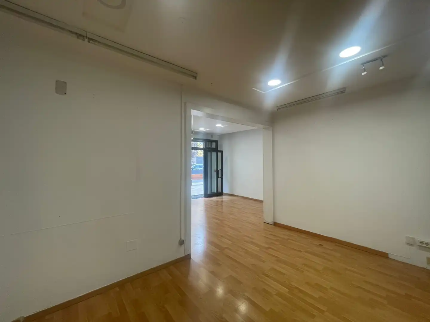 Local comercial de lloguer a Col.legis Nous, imagen 3