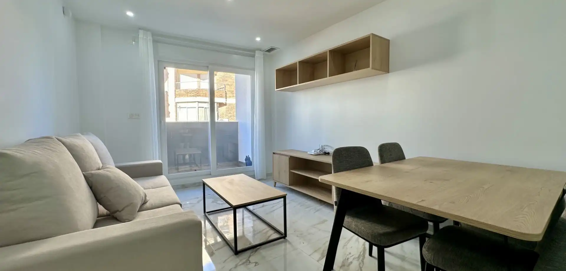 Apartament amb terrassa en venda a Centro, imagen 26