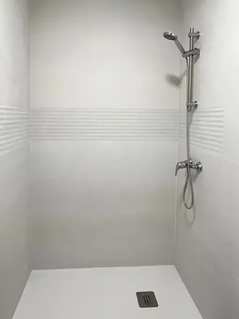 Bany de Apartament en venda en Coslada amb Aire condicionat, Calefacció i Moblat