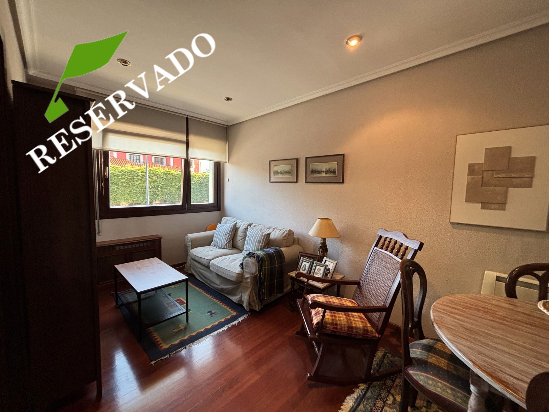 Sala d'estar de Apartament en venda en Llanes amb Calefacció i Moblat