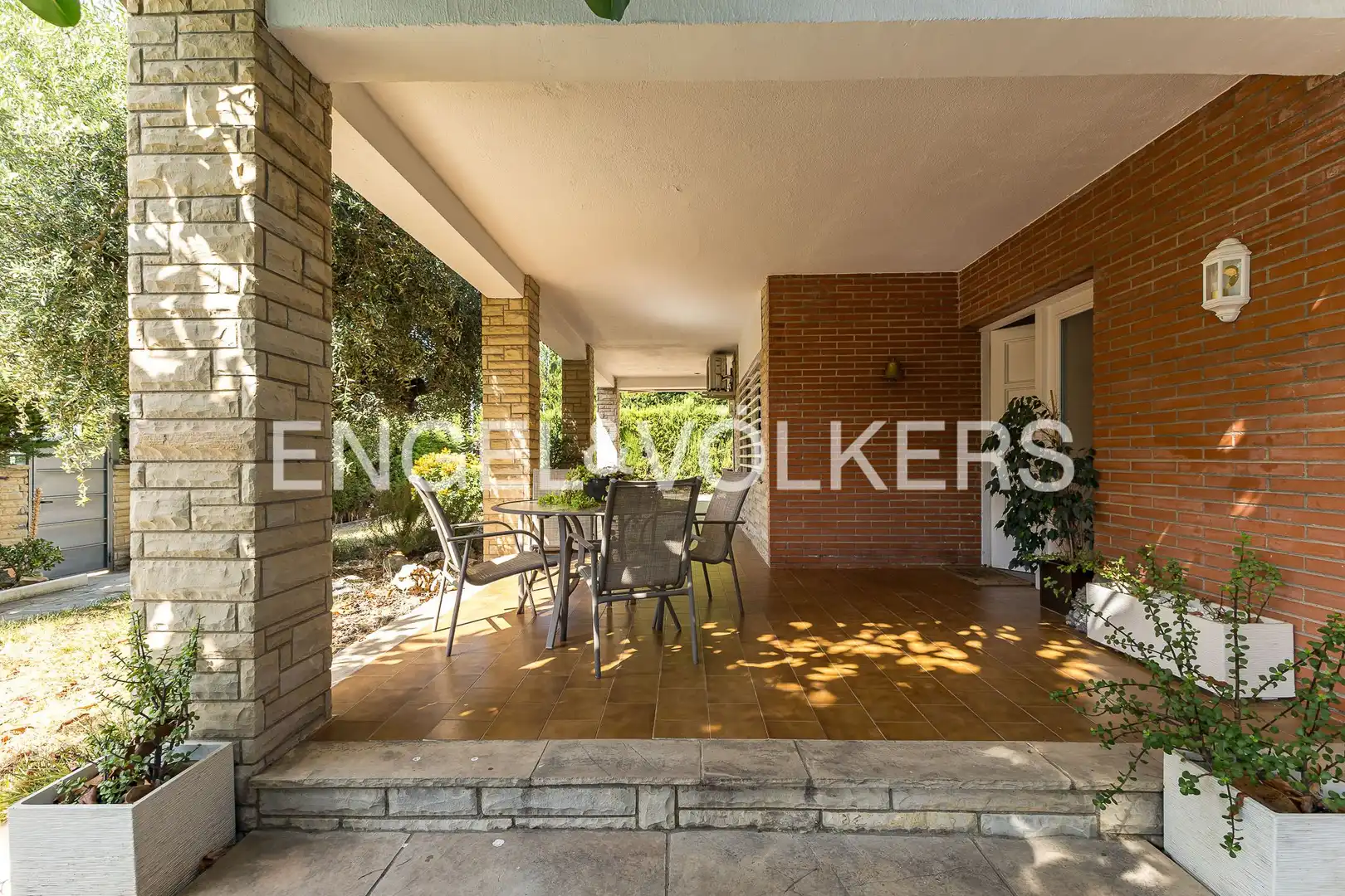 Terrassa de Casa o xalet en venda en Cubelles amb Aire condicionat, Calefacció i Parquet
