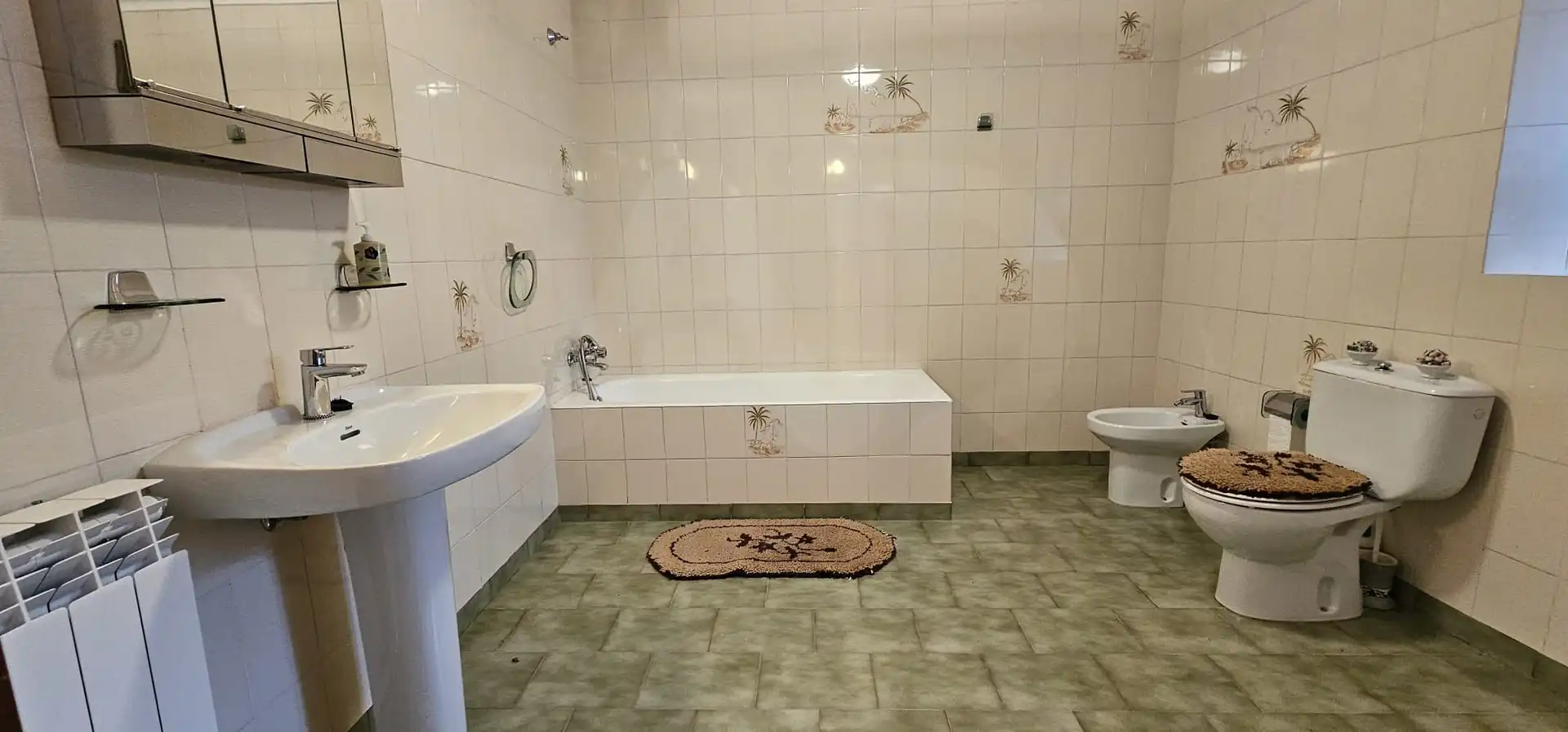 Baño de Finca rústica en venta en Valle de Valdebezana con Calefacción