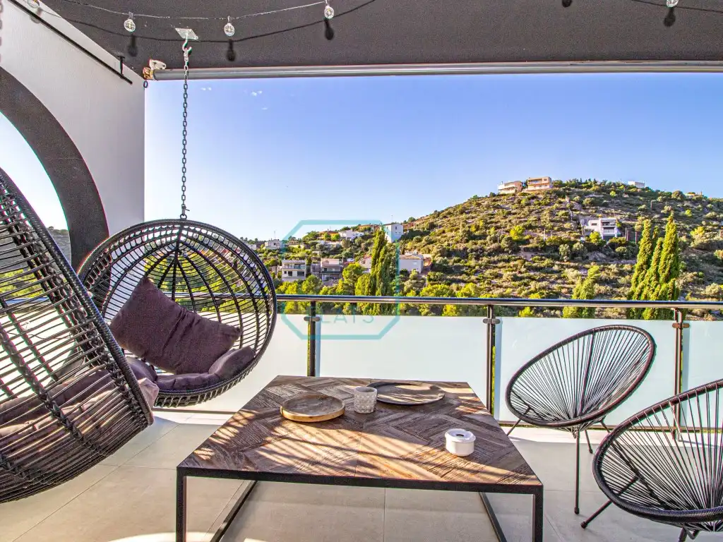 Terrasse von Haus oder Chalet zum Verkauf in Calafell mit Klimaanlage, Schwimmbad und Balkon
