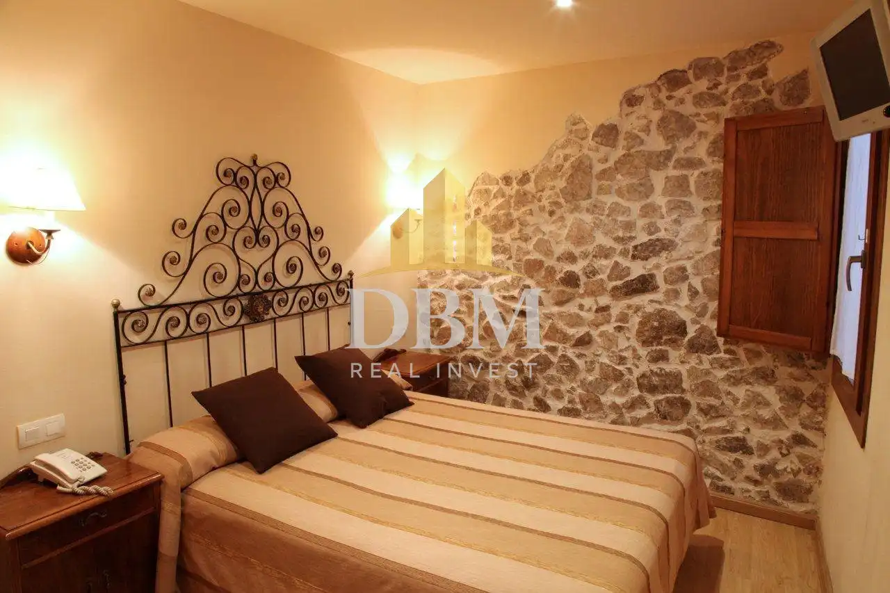 Hotel with lift for sale in Sant Hilari Sacalm, imagen 3
