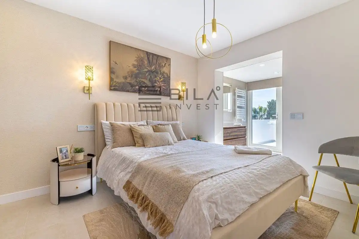 Chalet con piscina en venta en Riviera del Sol, imagen 23