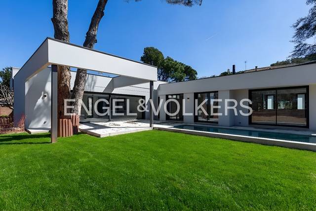 Casa-chalet en Alquiler en Valldoreix