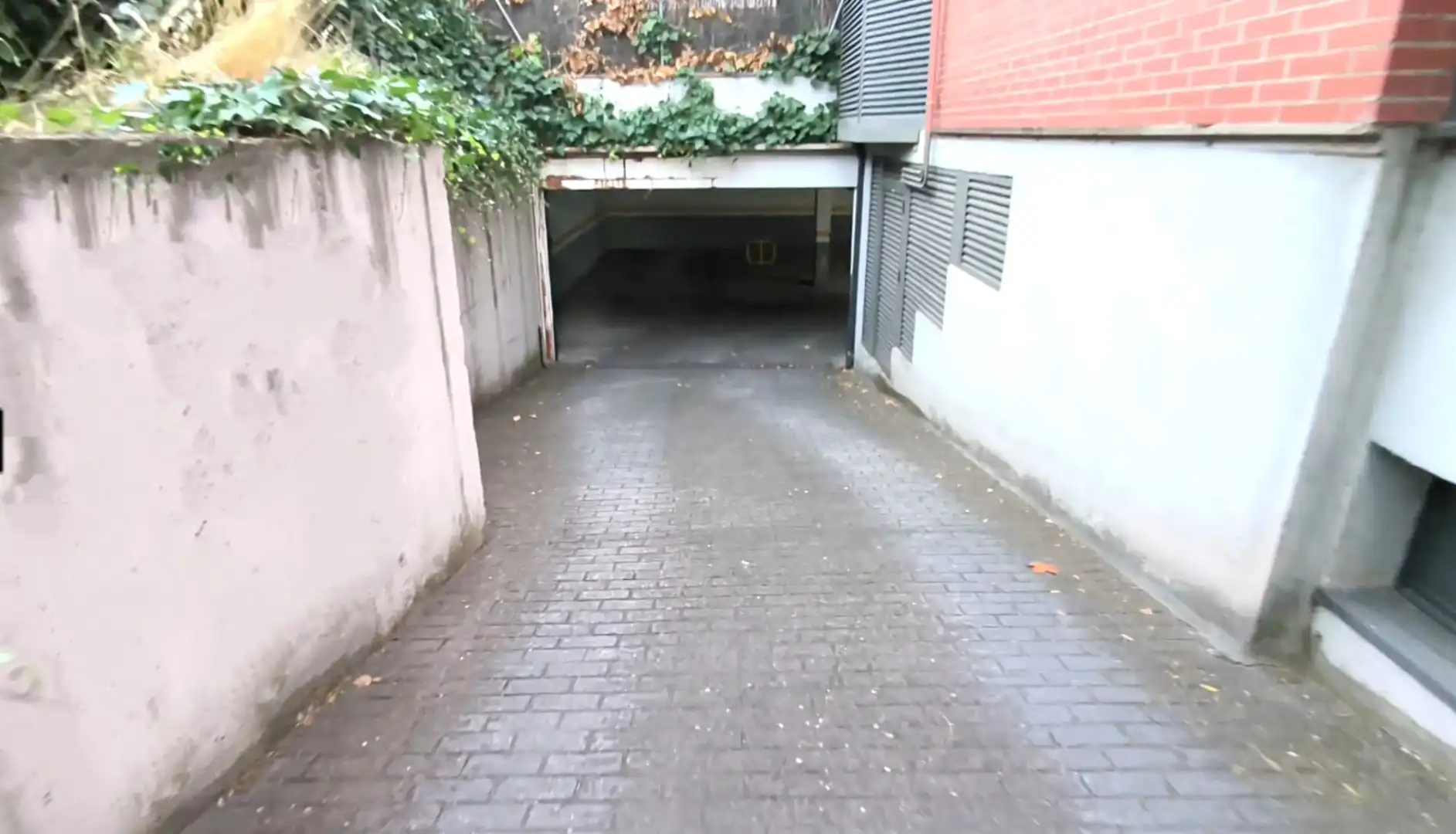 Parkplatz von Garage zur Miete in Pozuelo de Alarcón