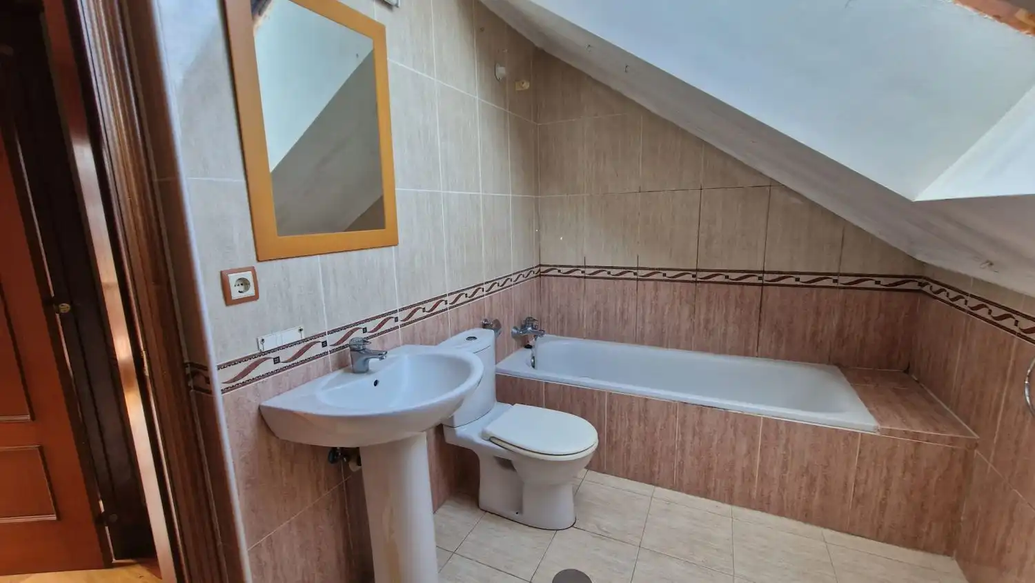 Chalet con terraza en venta en El Astillero, imagen 25