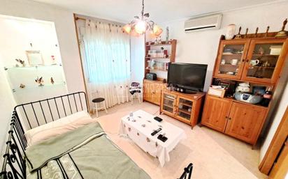 Bedroom of Flat for sale in Parla  with Air Conditioner, Heating and Terrace