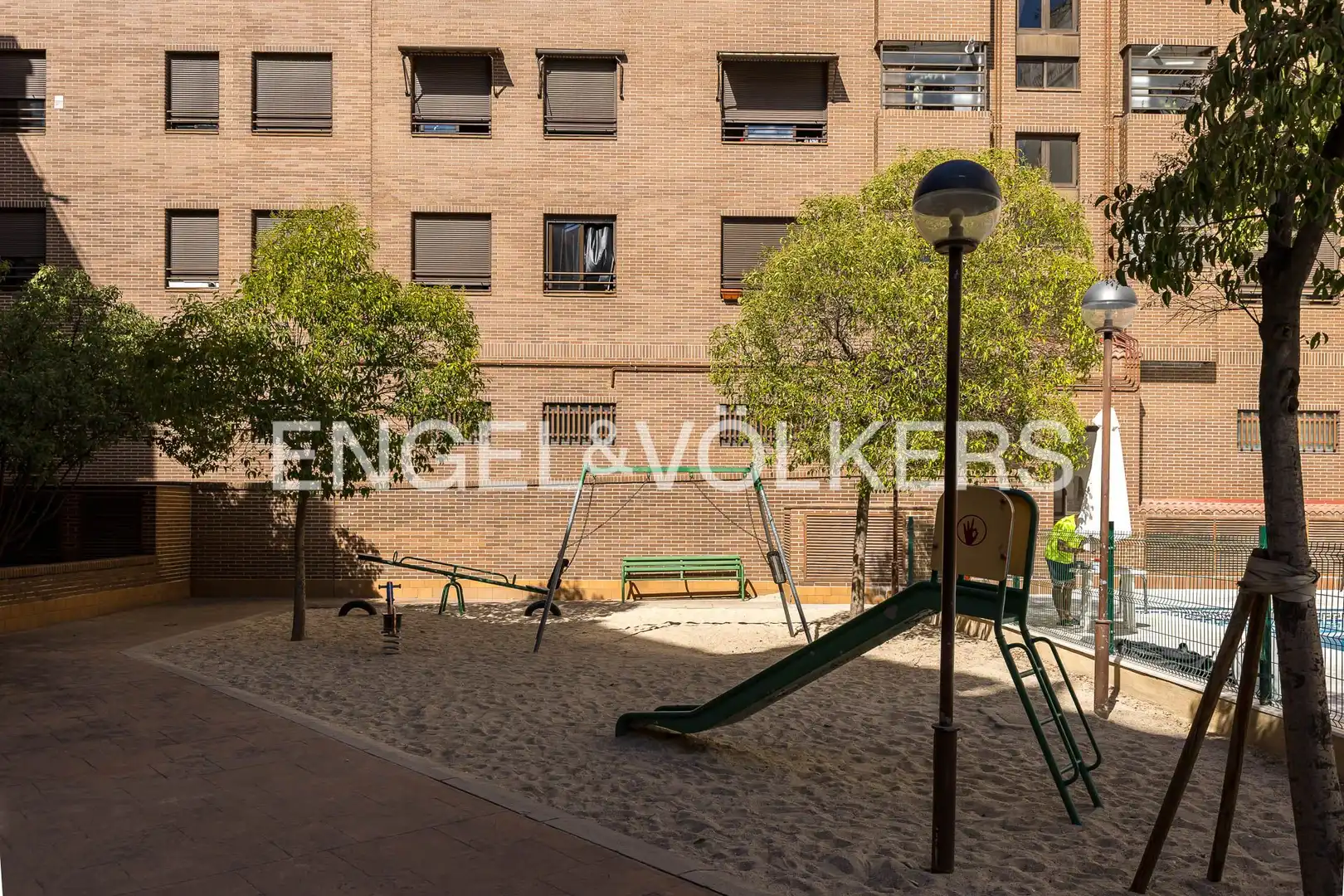 Terrassa de Pis de lloguer en Madrid amb Aire condicionat, Calefacció i Piscina