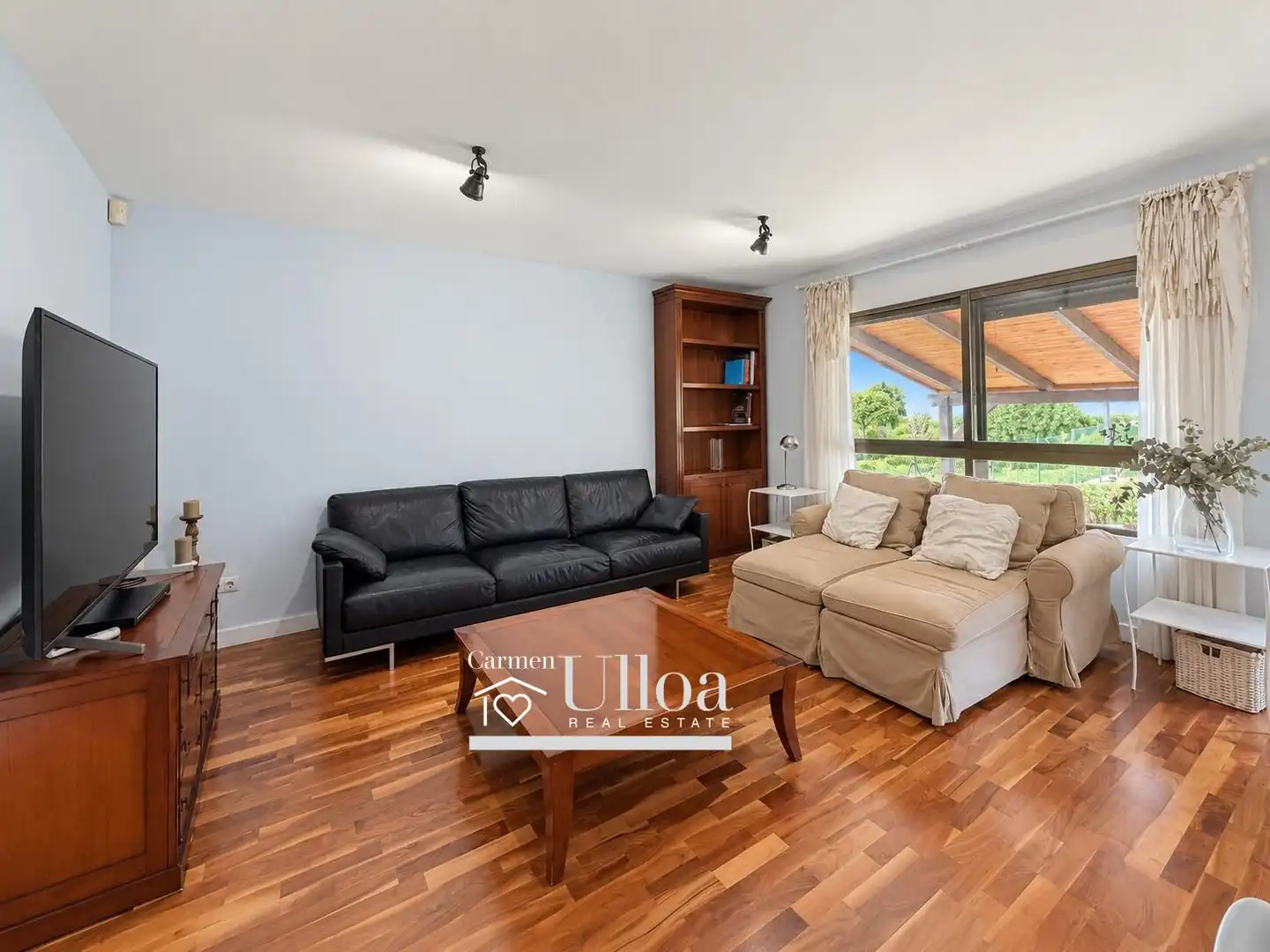 Sala de estar de Casa o chalet en venta en Alicante / Alacant con Aire acondicionado, Calefacción y Jardín privado