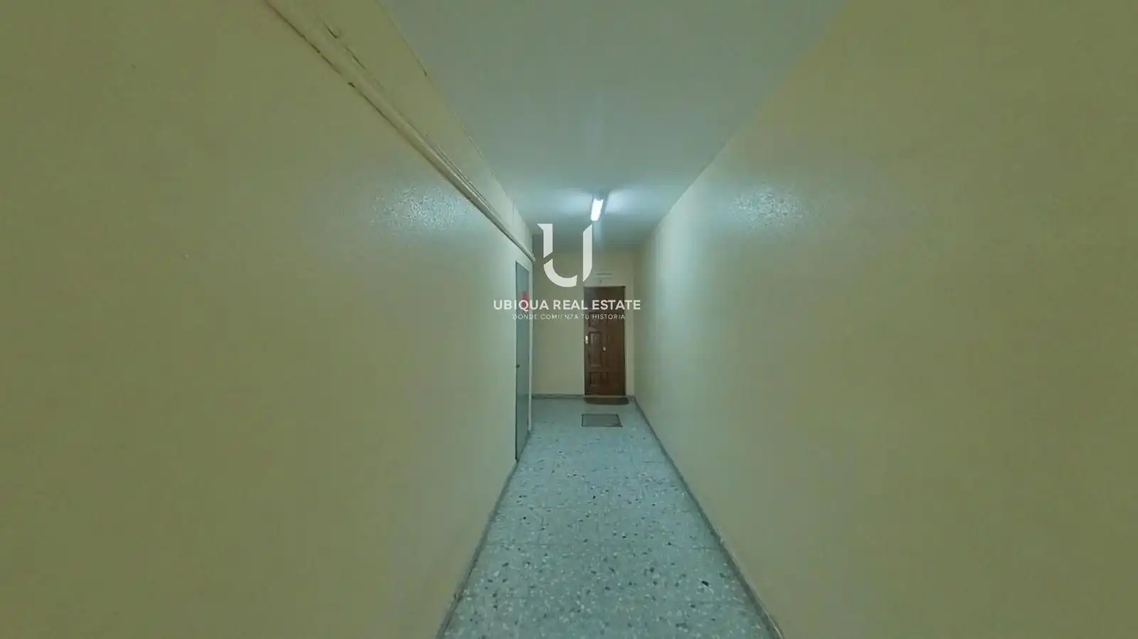 Flat for sale in L'Hospitalet de Llobregat  with Parquet flooring and Oven