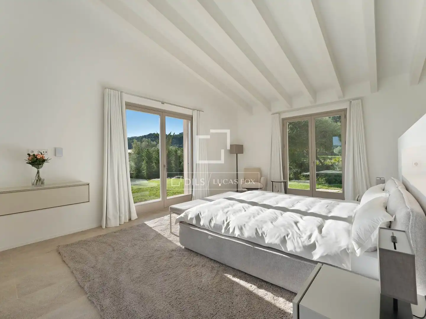 Habitación de Finca rústica en venta en Capdepera con Aire acondicionado, Calefacción y Jardín privado