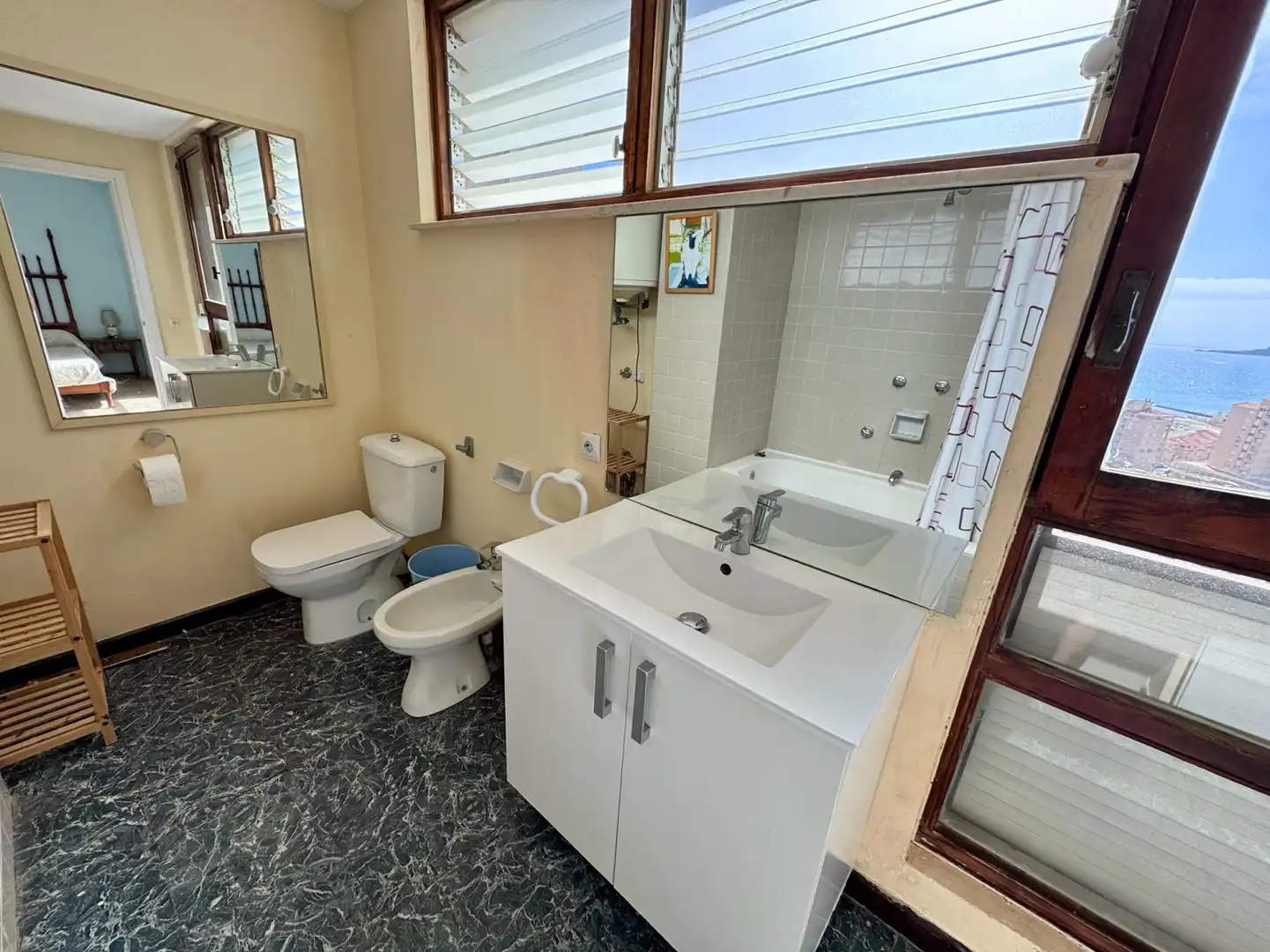 Bathroom of Flat for sale in La Manga del Mar Menor  with Private garden, Terrace and Swimming Pool